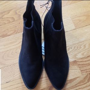 H&M Divided Women’s Black Faux Suede Ankle Boots Size 6 NWT